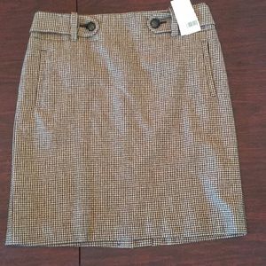 Never worn Banana Republic wool tweed mini skirt